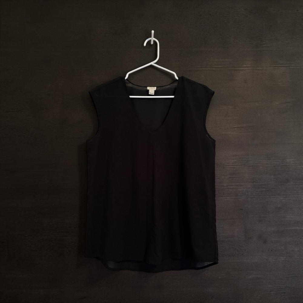 Women’s J.Crew Black Sleeveless V-Neck Top | Classic Minimalist Everyday Blouse